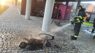 V areálu hotelu v Čeladné hořela elektrokoloběžka, muselo být evakuováno 15 osob