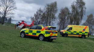 Mladá žena po pádu z koně na Bruntálsku utrpěla vážné zranění hlavy