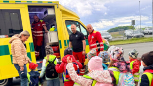 Zdravotničtí záchranáři pořádali na svých základnách Den otevřených dveří