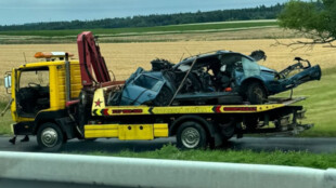 21letý muž narazil do stromu v Březové na Opavsku. Na místě zemřel