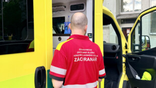 21letý mladík spadl ve Vítkově na koloběžce. Ve vážném stavu byl vrtulníkem přepraven do nemocnice
