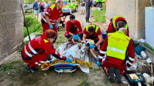 Býk napadl 75letého muže v Řepišti, ten utrpěl velmi vážné poranění hrudníku