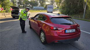 Policisté uspořádali v kraji velký zátah na řidiče. Chytili desítky opilých i pirátů silnic