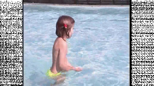 Dotace na plavání pro děti zrušeny