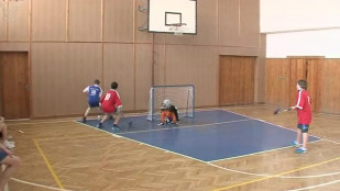 Na školách začal Street Hockey, Jubilejní postupuje dál