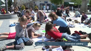 Město Ostrava vyhlašuje kampaň „Dejme dětem rodinu“