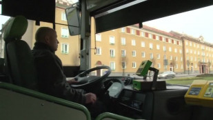 V příměstské autobusové dopravě jezdí 18 nových autobusů