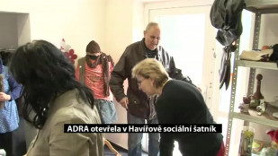 Adra nově v Havířově otevřela sociální šatník