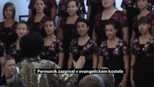 Permoník zazpíval v evangelickém kostele