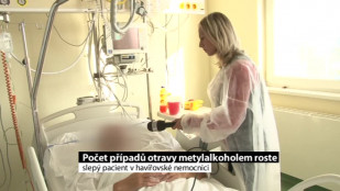 Počet otrávených lidí alkoholem stále přibývá