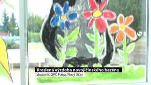 Bez komentáře - malování na sklo v novojičínském bazénu