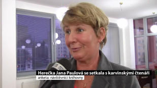 Herečka Jana Paulová se setkala s karvinskými čtenáři