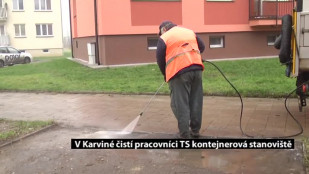 V Karviné čistí pracovníci TS kontejnerová stanoviště