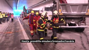 Hasiče prověřila simulace hromadné havárie