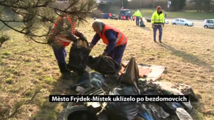 Město F-M uklízelo po bezdomovcích