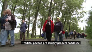 Tradiční pochod seniorů proběhl na Olešné