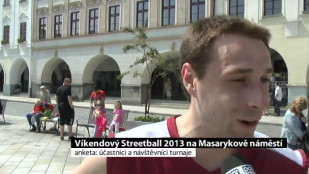 Víkendový Streetball 2013 na Masarykově náměstí v Novém Jičíně