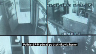 Policisté F-M pátrají po útočníkovi z herny