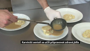 Karvinští senioři se učili připravovat zdravá jídla