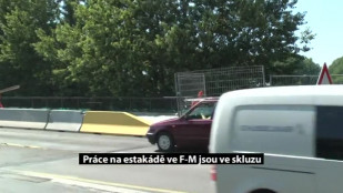 Práce na estakádě ve F-M jdou do skluzu