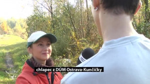 Klienti diagnostického ústavu z Ostravy čistili okolí Lučiny