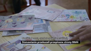 Stonawianie przekazali przepisane teksty Biblii - Stonavané předali přepsané texty Bible