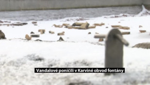 Vandalové poničili v Karviné-Novém Městě fontánu