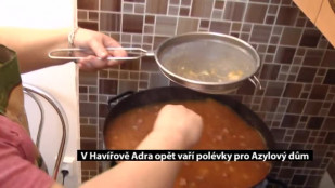 Adra v Havířově vaří opět lidem bez domova vydatné polévky