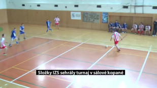 Složky IZS sehrály turnaj v sálové kopané