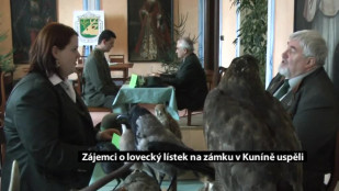 Zájemci o lovecký lístek na zámku v Kuníně u Nového Jičína uspěli