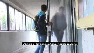 I po jednáních je učiliště Baron School stále zavřené