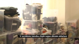 V sociálním šatníku chybí nejen dětské oblečení