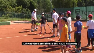 Díky novému projektu se děti naučí hrát tenis