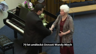 70 let umělecké činnosti Wandy Miech z Karviné