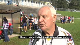 Školáci i kantoři si zaběhli tradiční Zátopkovy štafety