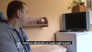 Vyléčení alkoholici se snaží najít si práci