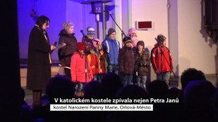 V katolickém kostele zazpívala nejen Petra Janů