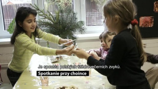 Spotkanie przy choince - Setkání u stromečku (2014)