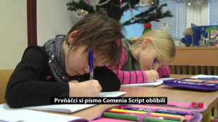 Prvňáčci si písmo Comenia Script oblíbili