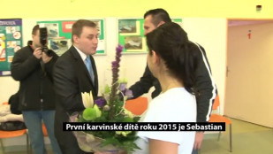 První karvinské dítě roku 2015 je chlapeček Sebastian