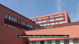 Za usmrcení těhotné ženy má jít zdravotní sestra za mříže