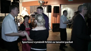 Sportovci vyměnili hřiště za taneční parket