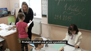 Prvňáčci dostali své první vysvědčení