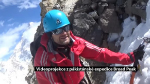 Videoprojekce z pákistánské expedice Broad Peak