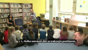 Ladislav Holba seznámil děti se zrakovým postižením