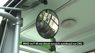 MHD ve F-M má deset nových autobusů na CNG