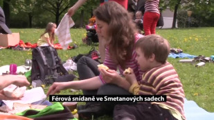 Bez komentáře: Férová snídaně ve Smetanových sadech