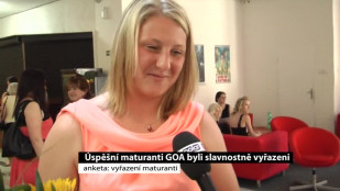 Úspěšní maturanti GOA byli slavnostně vyřazeni