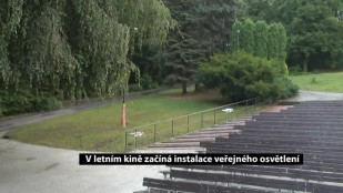 V letním kině začíná instalace veřejného osvětlení