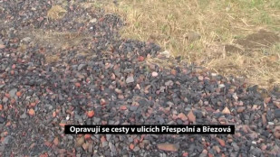 Opravují se cesty v ulicích Přespolní a Březová